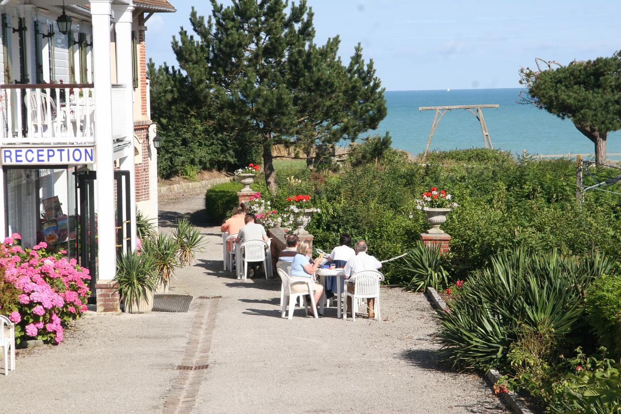 Hotel Royal Albion Mesnil-Val-Plage Экстерьер фото